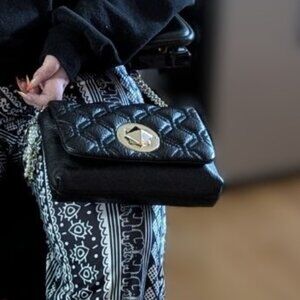 Kate Spade Cynthia Astor Court Crossbody Bag